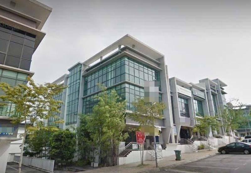 E-Boulevard, Denai Alam