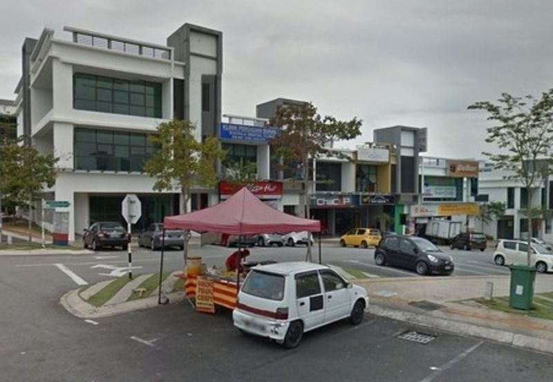 E-Boulevard, Denai Alam