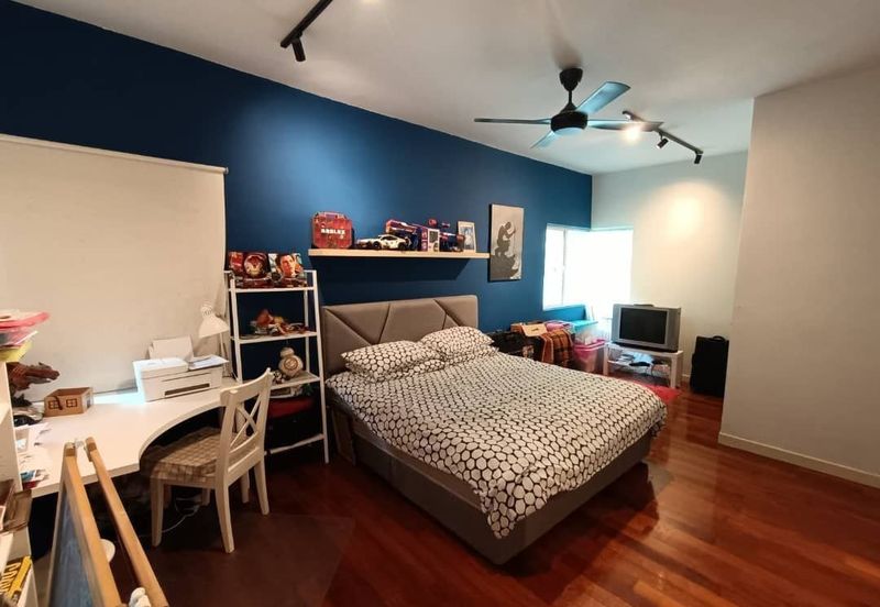 Parkfield Residences, Tropicana Heights