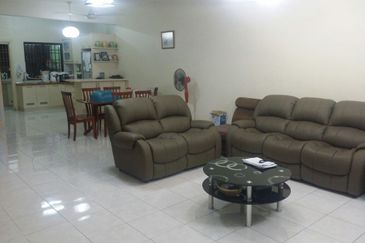 2sty house at Taman Bukit Subang, Shah Alam, Denai Alam, BELOW MARKET PRICE