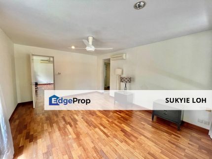 BUNGALOW house Taman Saujana Suria Kajang Taman Prima Saujana, Selangor, Kajang