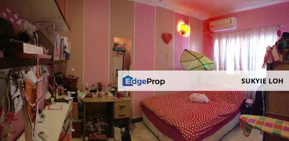 3sty house dataran Ukay, Ampang for sale, BELOW MARKET PRICE, Selangor, Ampang