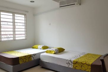 Persiaran Sungai Long 7