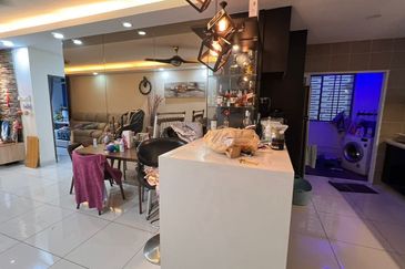 Aurora Residence @ Lake Side City