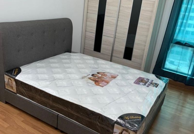 28 Boulevard (28 BLVD)