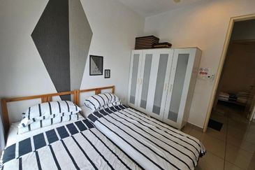 Midfields Condominium