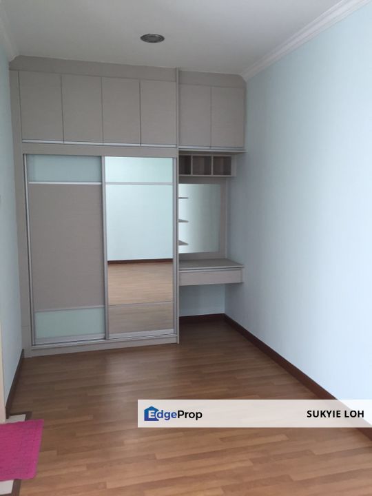 3.5 sty house D residency kayu ara for sale, bandar utama, Selangor, Kayu Ara