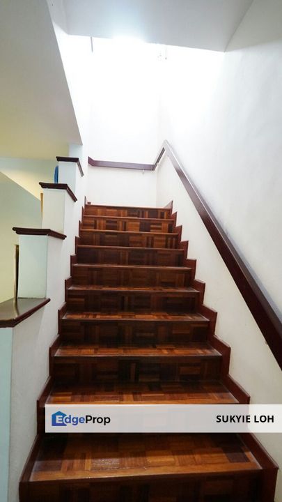 2 sty house taman Sri Aman Cheras for sale 20x60, Selangor, Batu 9th Cheras