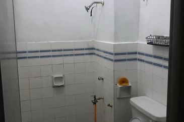 SL7, Bandar Sungai Long