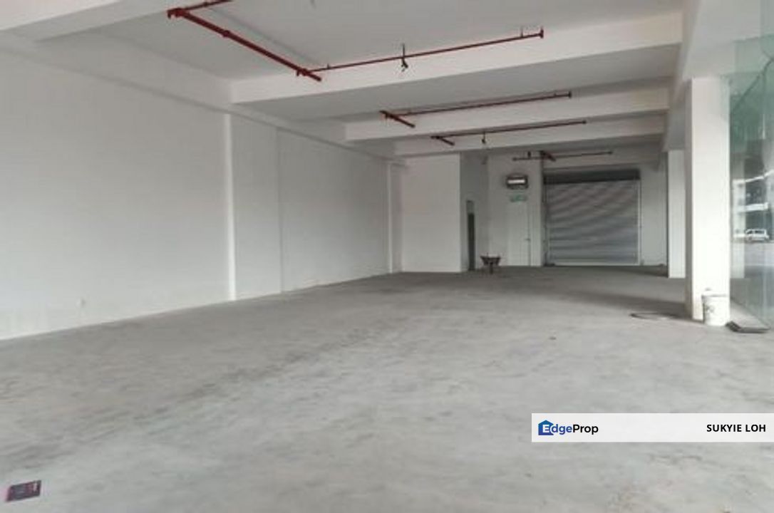 4 sty shop jalan ss, Balakong for sale 20x70, Selangor, Cheras