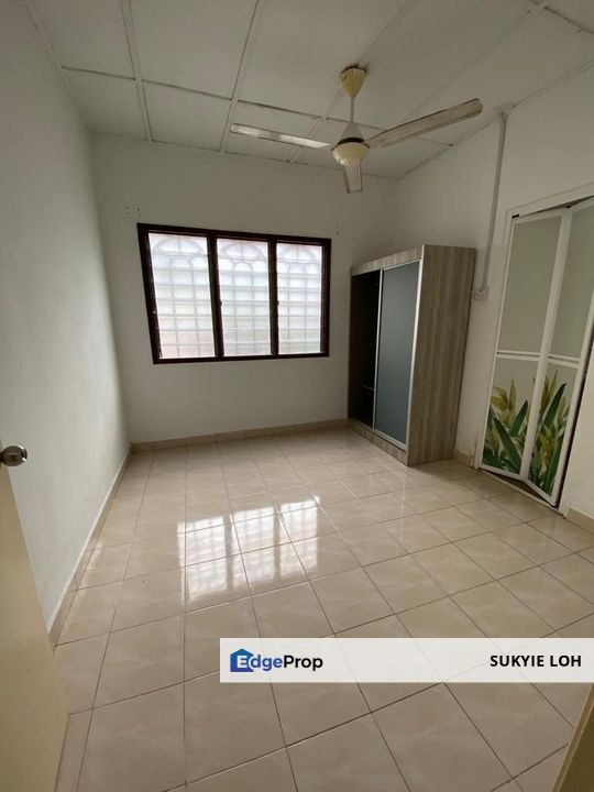 2sty house u8 bukit jelutong shah alam for sale 22x95, Selangor, Shah Alam