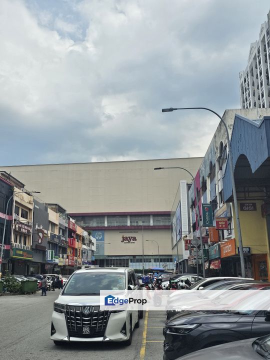 Section 14 near Digital Mall Shop for Sale, Selangor, Petaling Jaya