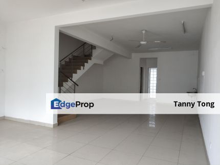 KYK HEIGHTS BALAKONG SERI KEMBANGAN 3 STOREY FOR SALE, Selangor, Balakong