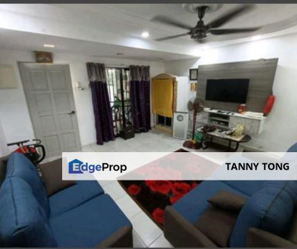 TAMAN UNIVERSITI INDAH SERI KEMBANGAN 2 STOREY HOUSE FOR SALE, Selangor, Seri Kembangan