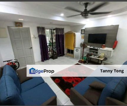 TAMAN UNIVERSITI INDAH SERI KEMBANGAN 2 STOREY HOUSE FOR SALE, Selangor, Seri Kembangan