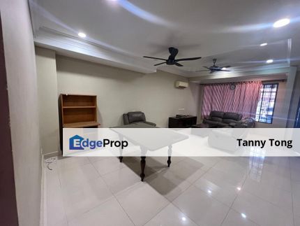 BANDAR PUTRA PERMAI SERI KEMBANGAN 2.5 STOREY HOUSE FOR RENT, Selangor, Seri Kembangan