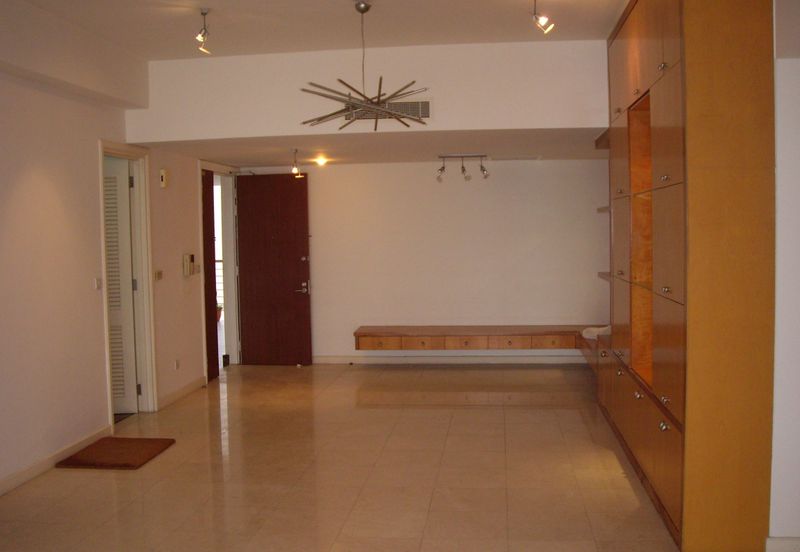 Hampshire Park Condominium