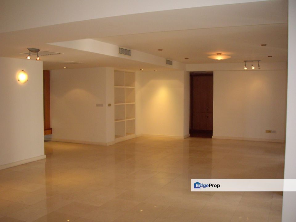 Hampshire, Kuala Lumpur, KLCC