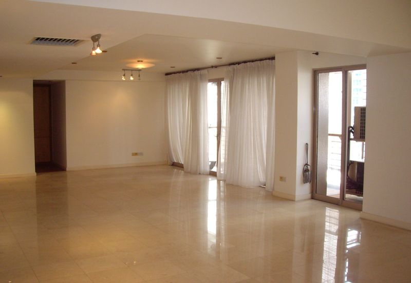 Hampshire Park Condominium