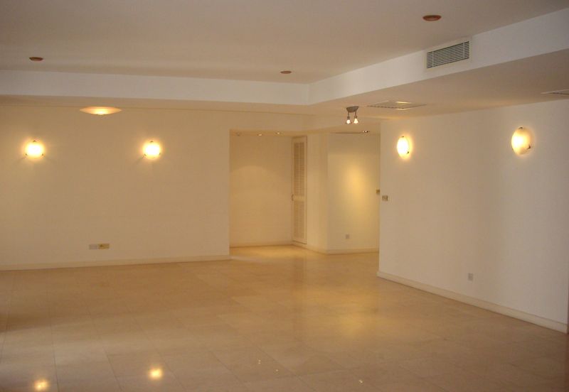 Hampshire Park Condominium