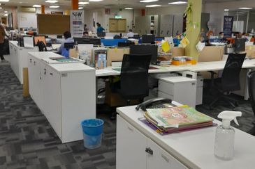 Fully furnished office/building for education for rent 