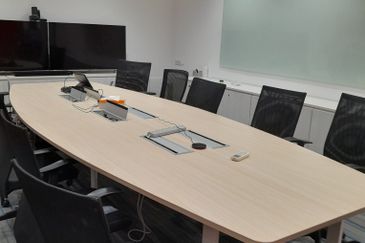 Fully furnished office/building for education for rent 