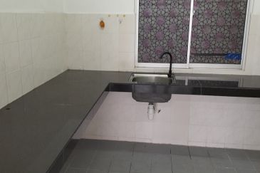 Villaria condo for sale with tenancy