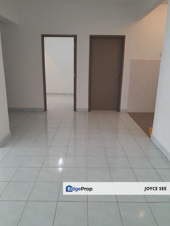 Villaria condo for sale with tenancy, Selangor, Petaling Jaya