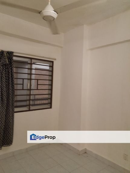 PJ Villaria Condo for sale with tenancy agreement , Selangor, Petaling Jaya