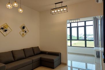 Zentro Residences @ 16 Sierra