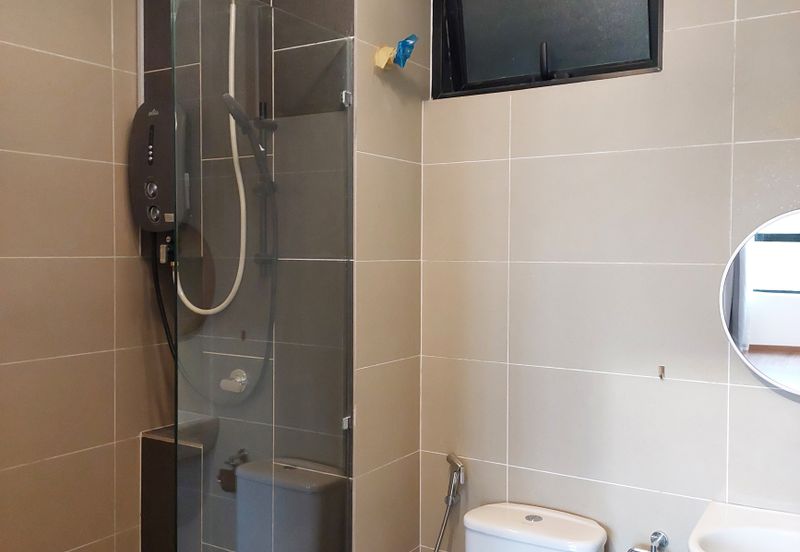 Zentro Residences @ 16 Sierra