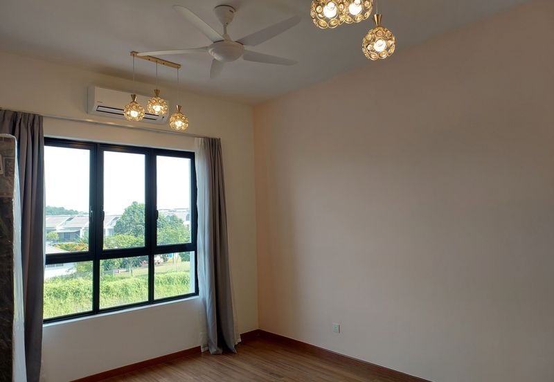 Zentro Residences @ 16 Sierra