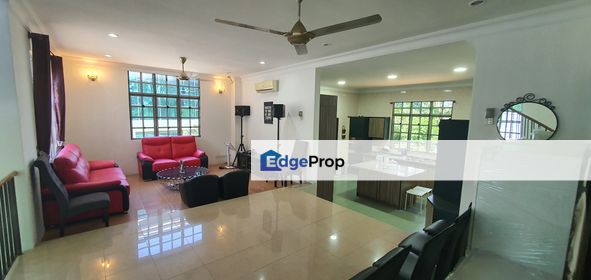 Bungalow Three Storey Furnished Bukit Rahman Putra Sungai Buloh for Rent, Selangor, Sungai Buloh