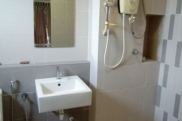 SetiaWalk R3 Solace Service Apartment