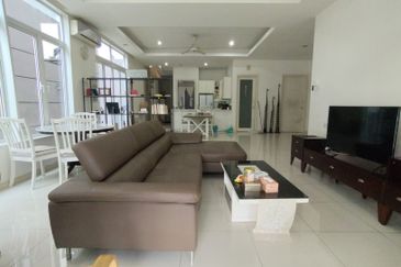 The Mews @ The Glades