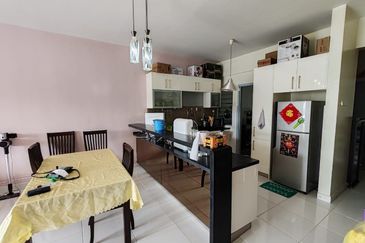 SetiaWalk R3 Solace Service Apartment