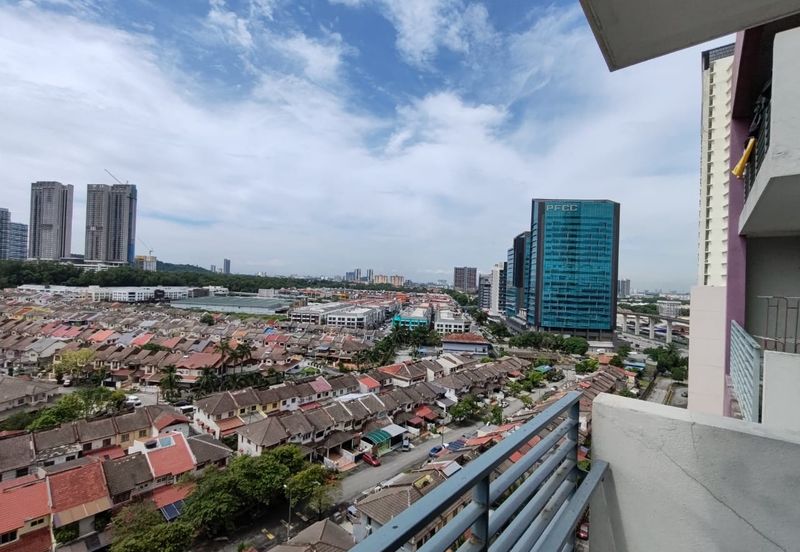 SetiaWalk R3 Solace Service Apartment