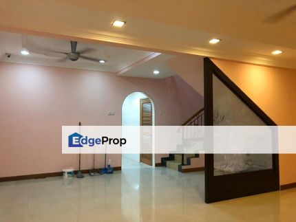 PUJ 5 Two and Half Storey House Renovated For SALE, Selangor, Puncak Jalil