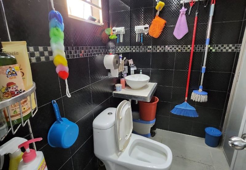 Taman Saujana Puchong