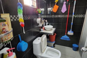 Taman Saujana Puchong