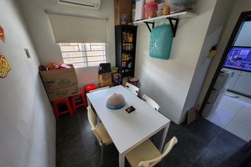 Taman Saujana Puchong