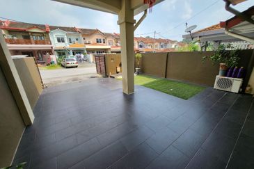 Taman Saujana Puchong