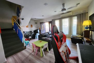 Taman Saujana Puchong