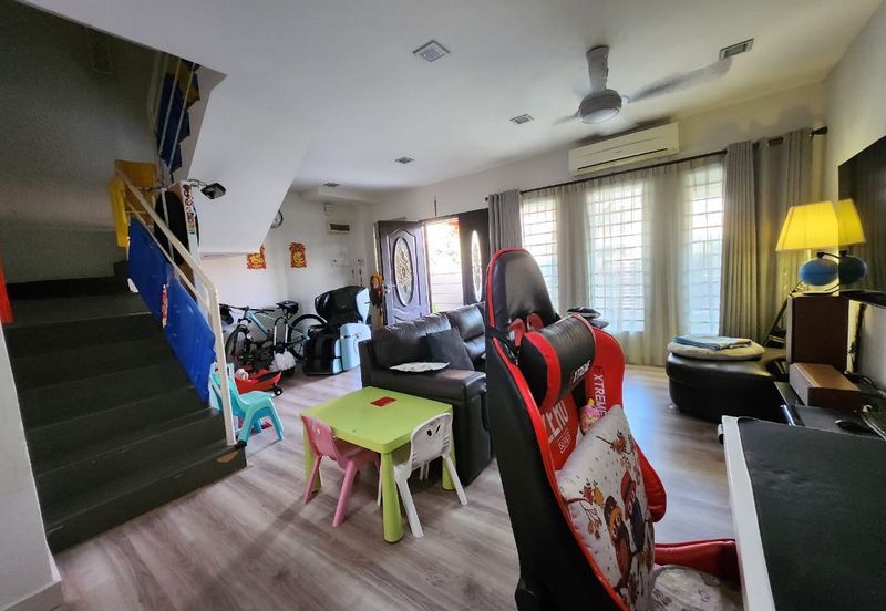 Taman Saujana Puchong