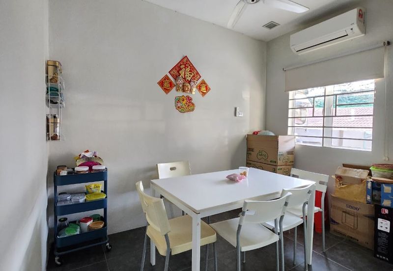 Taman Saujana Puchong