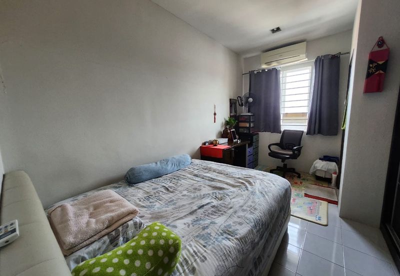 Taman Saujana Puchong