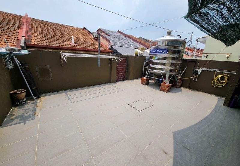 Taman Saujana Puchong