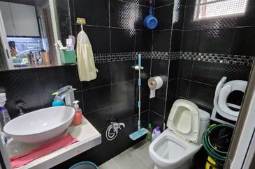 Taman Saujana Puchong