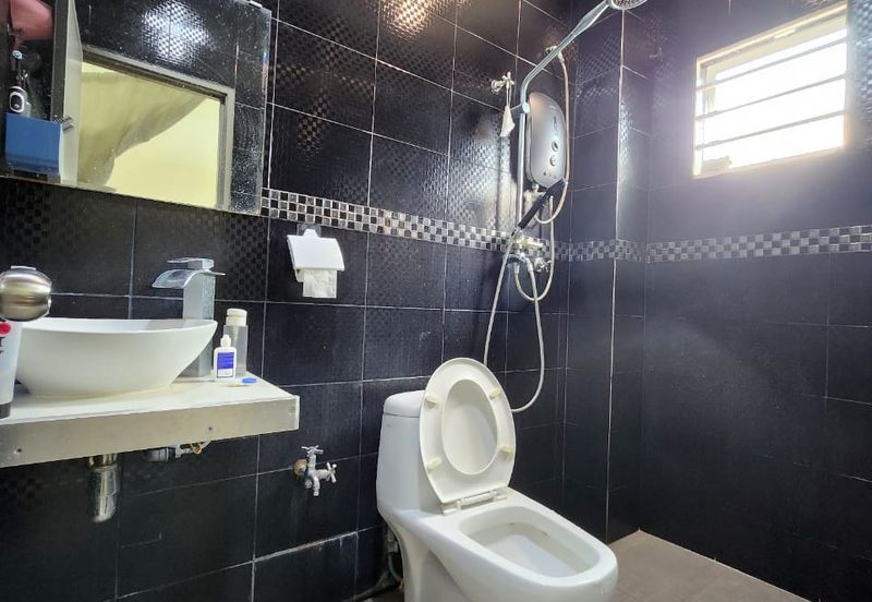 Taman Saujana Puchong