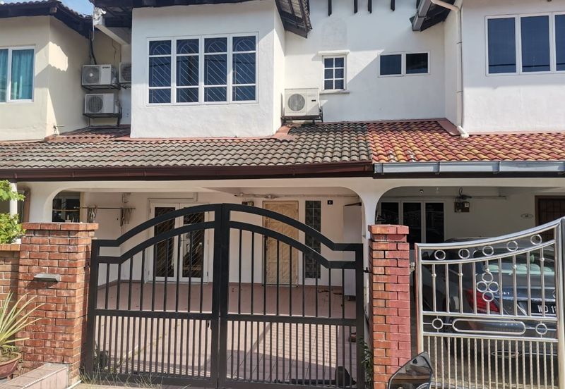 Double Storey SL6, Bandar Sungai Long For Sale